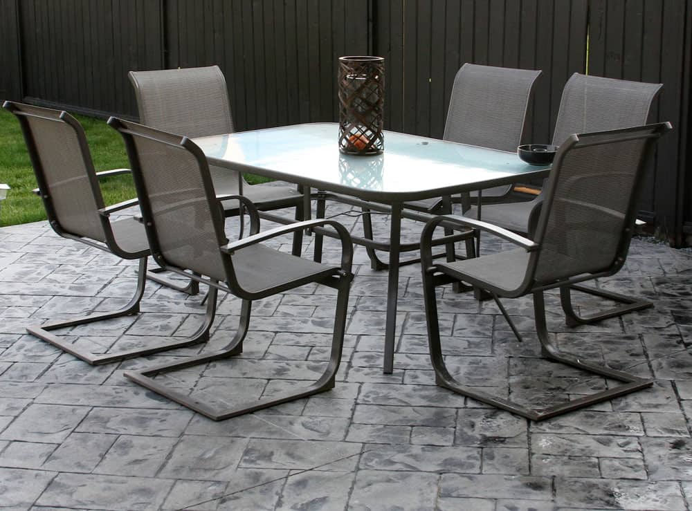 Photo of an imprinted concrete patio in croydon
